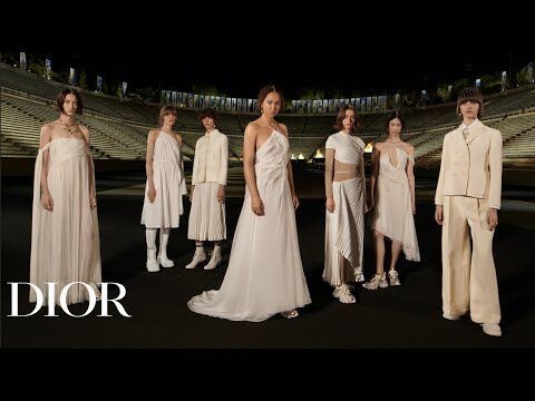 BST Dior Cruise 2022 - Sự trở lại của thánh nữ thành Athens