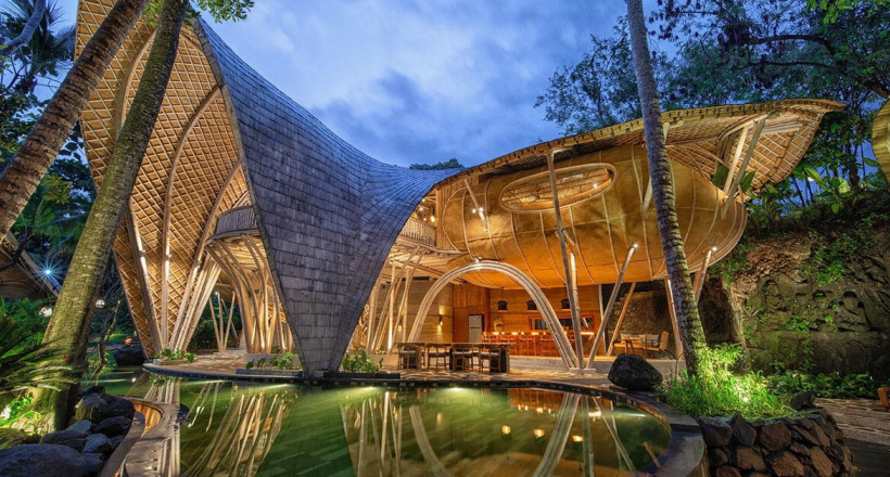 Khu nghỉ dưỡng toàn gỗ ở Bali
