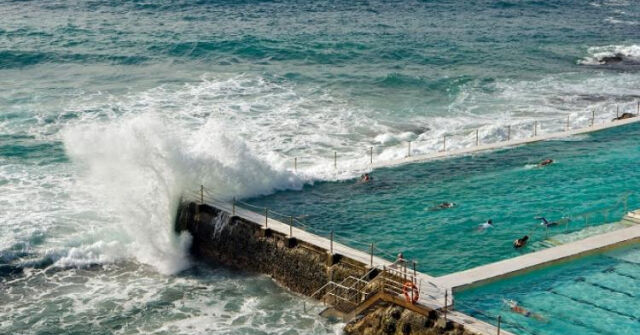 7 bể bơi ngoài trời ngoạn mục nhất thế giới