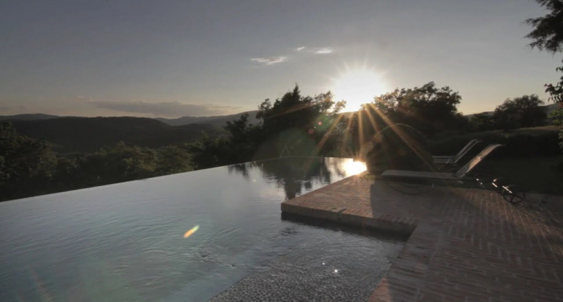 Không gian nghỉ dưỡng tuyệt vời tại Castello di Rechio Hotel - Lâu đài 1000 tuổi vùng Umbria, Ý