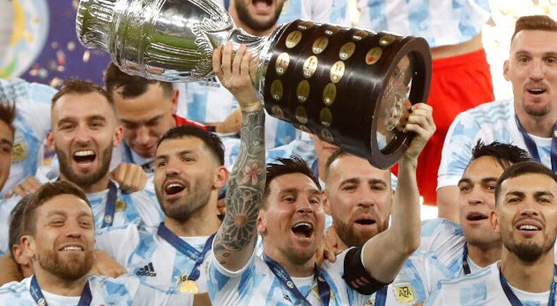 10 cầu thủ lương cao nhất thế giới