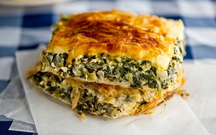 Ghé đảo thiên đường Santorini, thưởng thức những món ăn tuyệt hảo