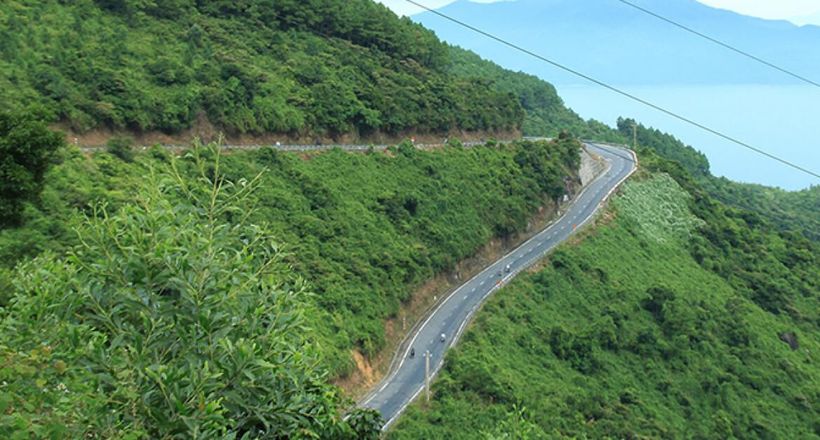 Chinh phục Đệ nhất hùng quan với những khúc cua tử thần đẹp mê hồn