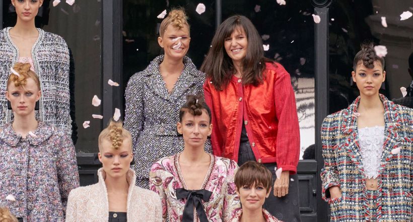 Chanel Couture Thu Đông 2021: Những bản nhạc sắc màu