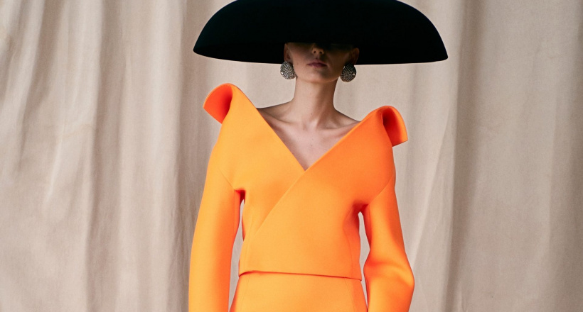 Balenciaga Couture Thu Đông 2021: Màn trở lại ngoạn mục sau hơn 50 năm