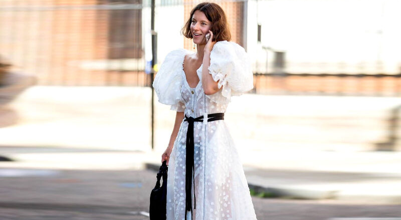 Áo tay phồng cho cô nàng mùa thu thêm quyến rũ, điệu đà