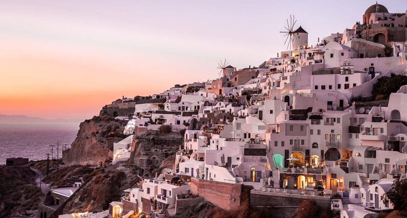 Santorini - Hòn đảo đẹp như thiên đường mà nhất định phải đến một lần