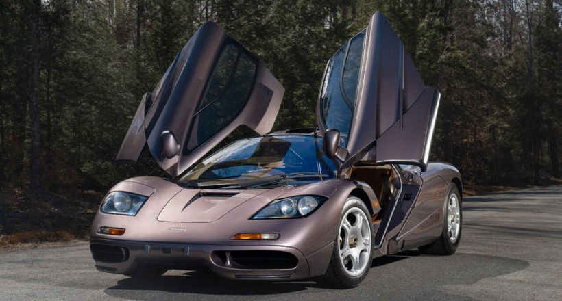 Siêu xe McLaren F1 Road 1995 được bán đấu giá với kỷ lục 20,5 triệu USD