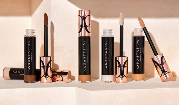 Anastasia Beverly Hills giới thiệu sản phẩm che khuyết điểm 25 màu đầu tiên