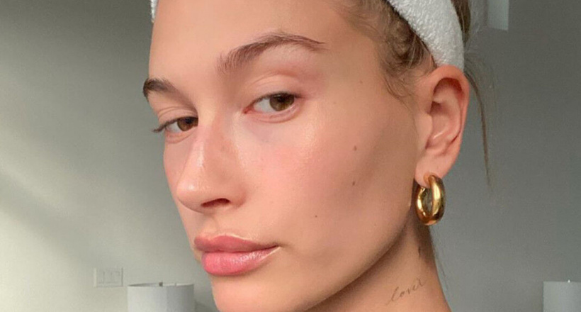 Hé lộ chu trình dưỡng da của Hailey Bieber