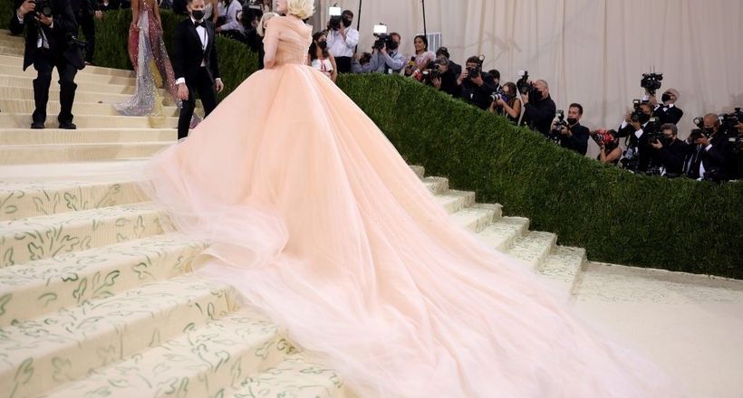 Dàn sao Hollywood gợi cảm trên thảm đỏ Met Gala 2021