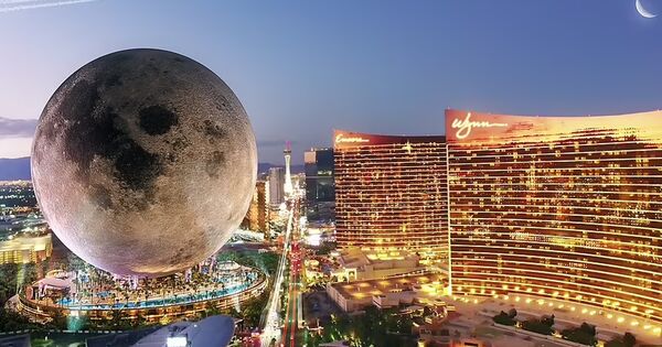 Có gì bên trong khách sạn mặt trăng khổng lồ ở Mỹ