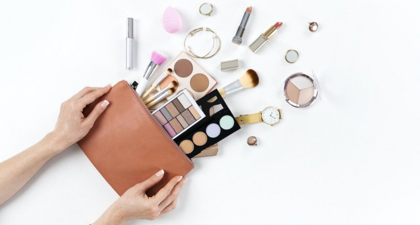 Tuyệt chiêu tối giản kho mỹ phẩm cho nàng nghiện makeup thích mua sắm