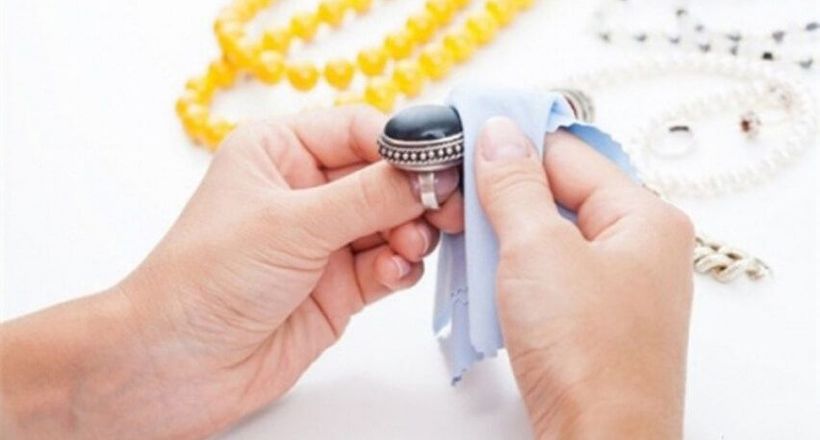 Bảo quản đồng hồ và trang sức đá quý theo tiêu chuẩn chuyên gia