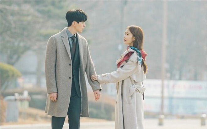 Những cặp đôi có phong cách thời trang đẹp mắt trong phim Hàn