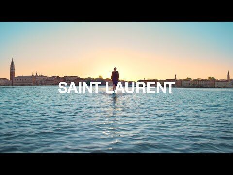 Saint Laurent- Men's spring/ summeer 2022: Chuyến du hành đến tương lai