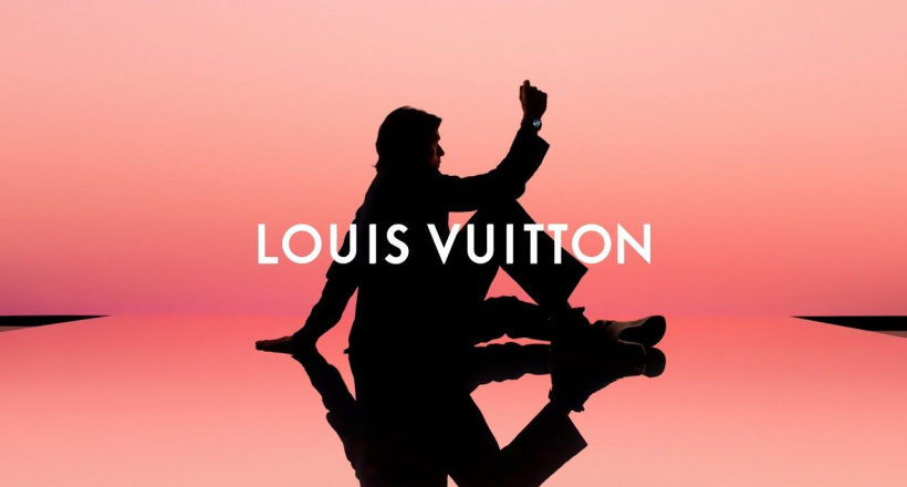 Louis Vuitton ra mắt đồng hồ thông minh Tambour Horizon Light Up