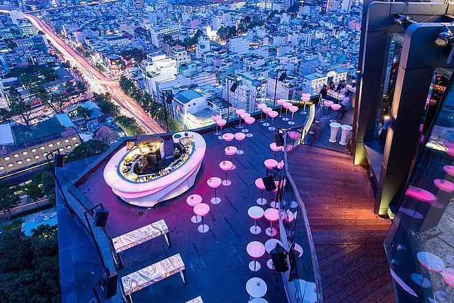 5 Rooftop Bar có view cực chill ở Sài Gòn