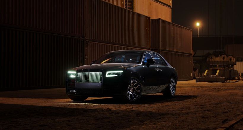 Rolls-Royce Ghost Black Badge có mức giá hơn 33 tỷ đồng tại Việt Nam
