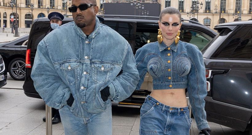 "Được" Kanye West diện đúng một lần duy nhất, chiếc áo khoác denim 45 triệu đồng ngay lập tức “cháy hàng”