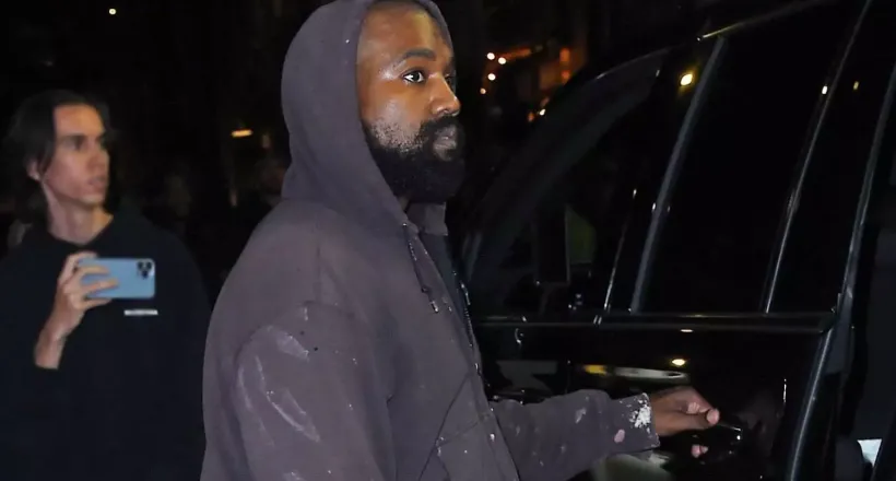 Kanye West mua mạng xã hội của hãng Parlement để được tự do ngôn luận