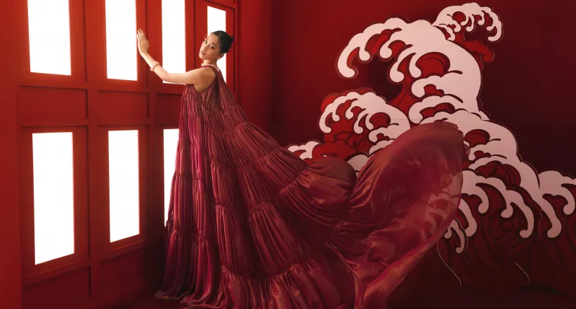 Hoa hậu Tiểu Vy trong BST "AN" của NTK Lê Thanh Hòa để lại ấn tượng mạnh mẽ trong lòng khán giả