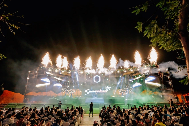 Đếm ngược đến đại nhạc hội Summerland Halloween Festa 2022
