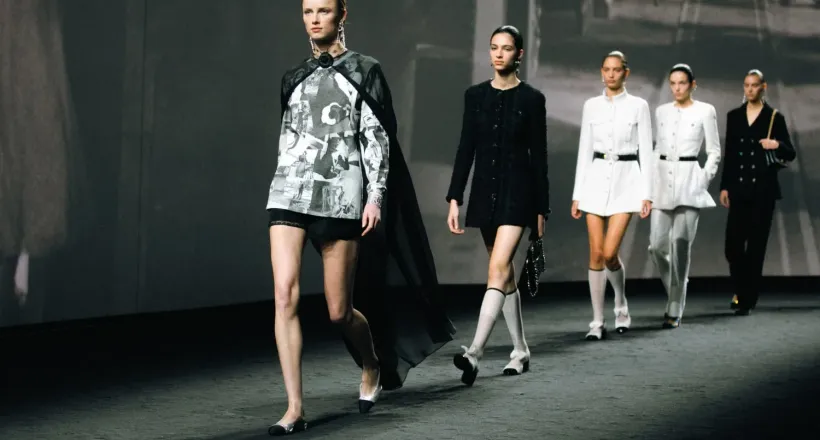 BST CHANEL Xuân/Hè 2023: Cảm hứng vẻ đẹp vượt thời gian