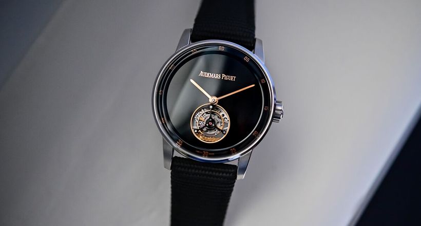 Đồng hồ Code 11.59 by Audemars Piguet Selfwinding Flying Tourbillon