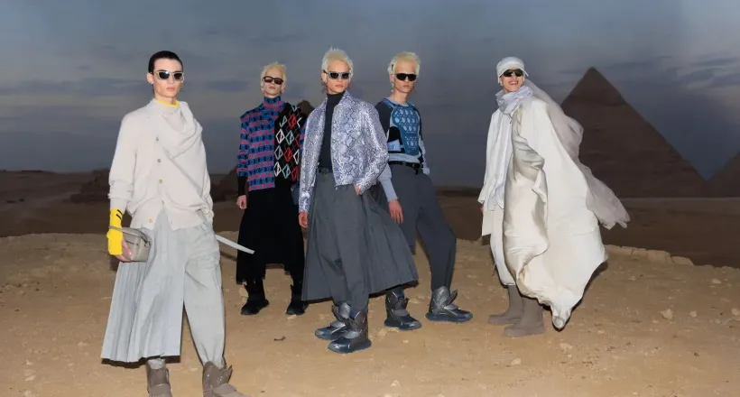 Dior Menswear Pre-Fall 2023 tài liệu khảo cổ của Ai Cập huyền bí
