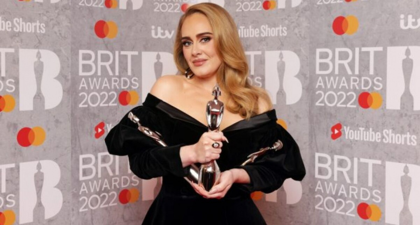 Adele thắng lớn tại giải thưởng Brit Awards 2022