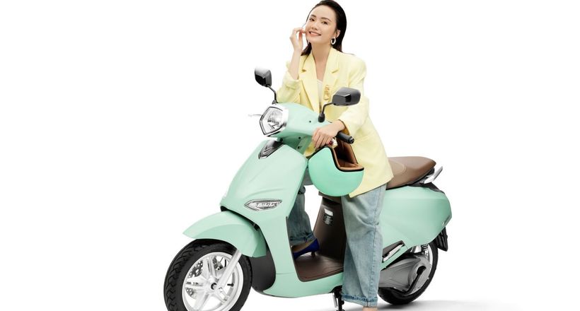 Xe máy điện VinFast Vento ra mắt, giá 56,350 triệu đồng