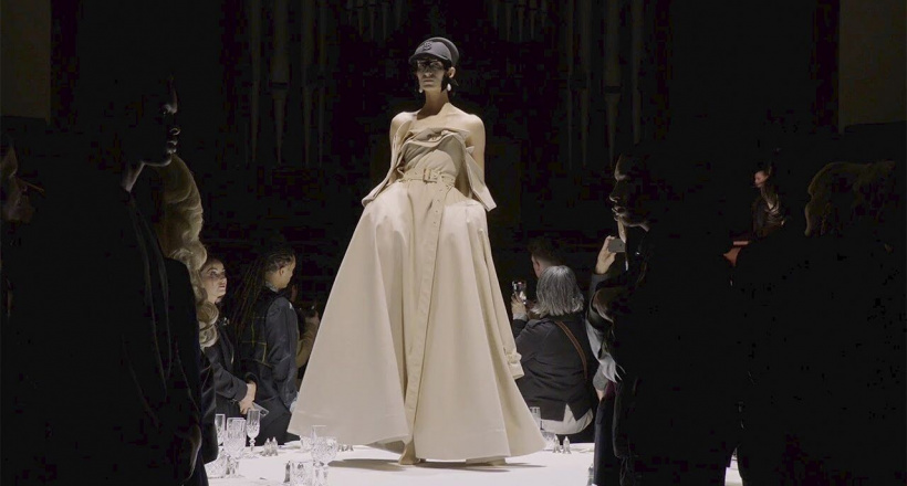 Burberry - Fall Winter 2022/2023: Bộ sưu tập đậm dấu ấn Anh Quốc