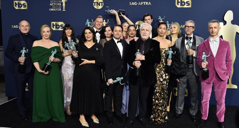 Thời trang thảm đỏ các sao Hollywood tại Lễ trao giải SAG Awards 2022