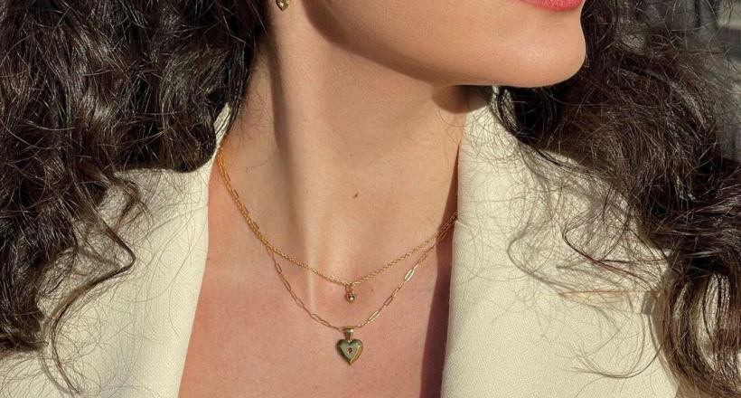 Dây chuyền không chỉ là món trang sức nó còn giúp cải thiện sức khoẻ