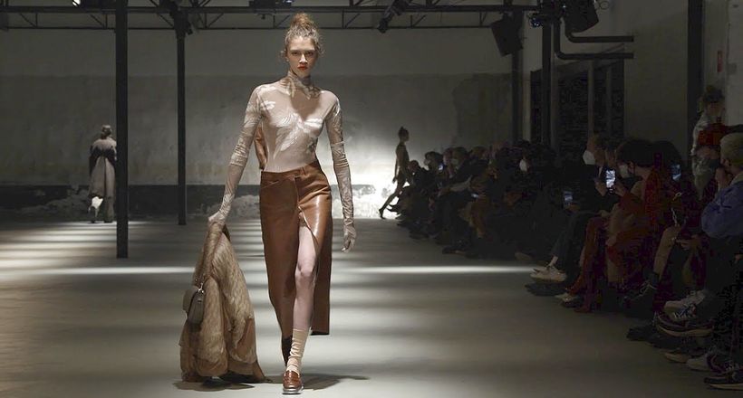 Nº21 - Fall Winter 2022/2023: Sự gợi cảm và sự quyến rũ luôn song hành