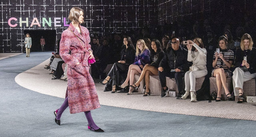 CHANEL Fall-Winter 2022/23 - Sự tôn vinh cho vải tuýt