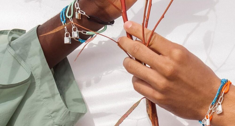 BST vòng tay Silver Lockit: Dự án hợp tác Louis Vuitton và UNICEF