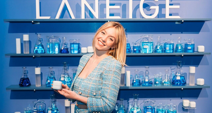 Sydney Sweeney hợp tác cùng Laneige để quảng bá dòng sản phẩm “Water Bank” nổi tiếng