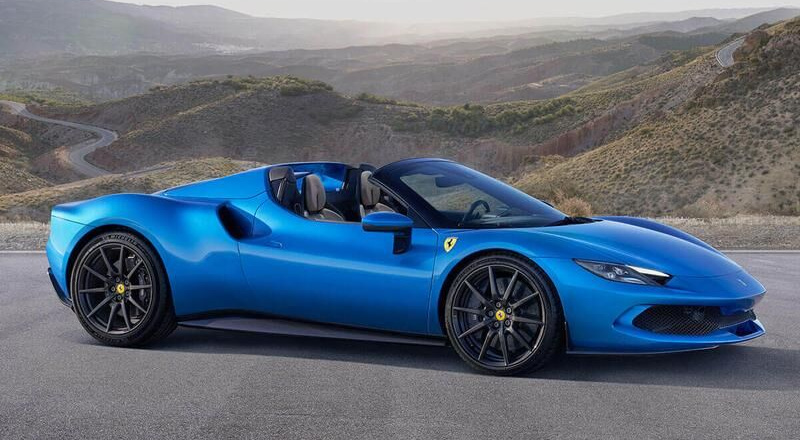Ferrari ra mắt siêu xe 296 GTS Hybrid V6 Drop-Top