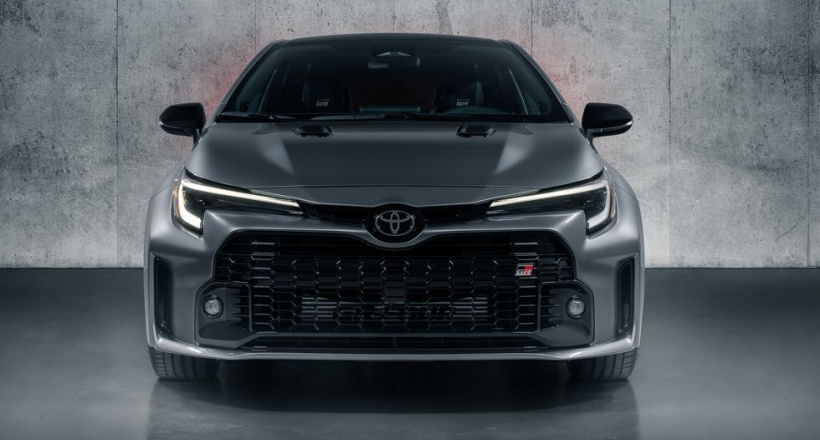 Toyota ra mắt phiên bản hiệu suất cao GR Corolla 2023