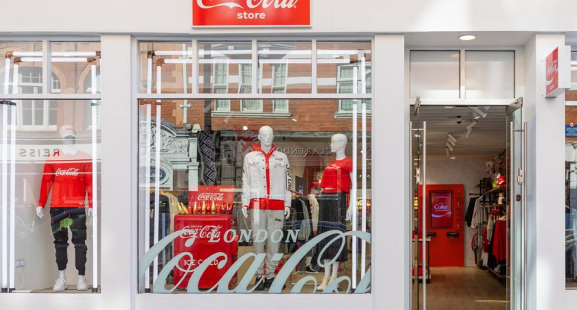 London “chào đón” cửa hàng Coca Cola đầu tiên