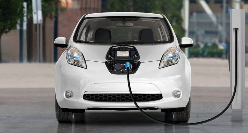 Vì sao ở Việt Nam, xe điện vẫn chưa thể thay thế được xe xăng?