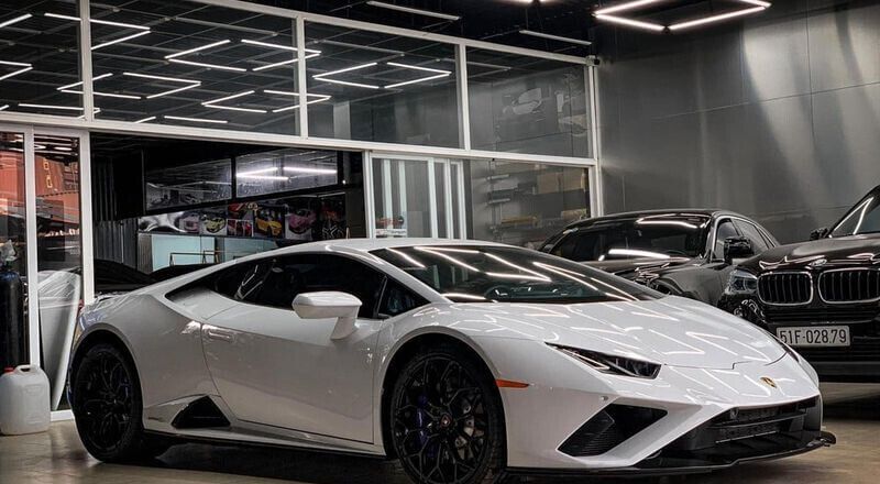 Lamborghini Huracan EVO RWD độc nhất Việt Nam đã lộ diện trên phố