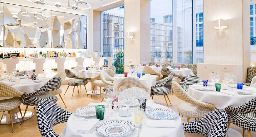 Chào đón nhà hàng mới mang tên Monsieur Dior- flagship Dior tại Pháp