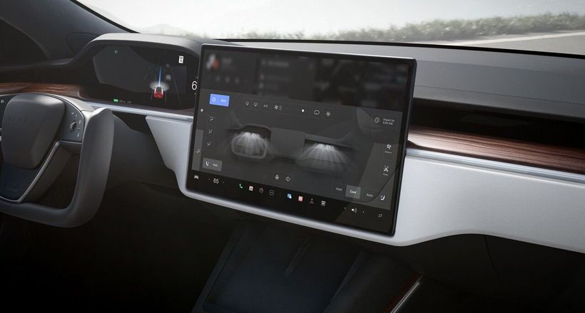 Tesla thu hồi 130.000 xe ở Mỹ vì lỗi phần mềm