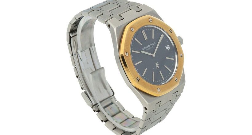 Chiếc đồng hồ Audemars Piguet Royal Oak thuộc sở hữu của Gerald Genta được bán với giá kỷ lục 2,13 triệu USD
