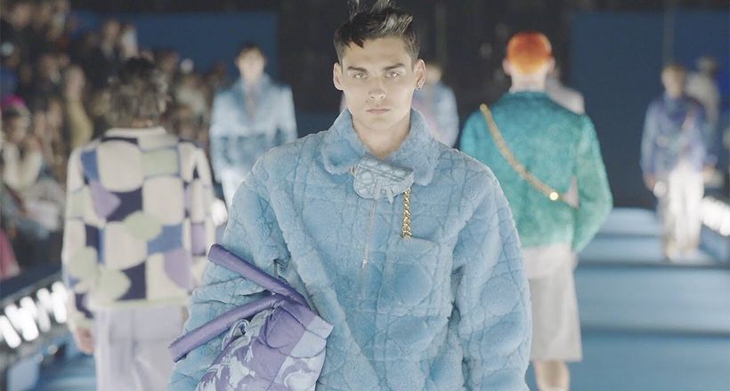 Dior Homme - Spring Summer 2023: Tổ chức tại bãi biển Venice