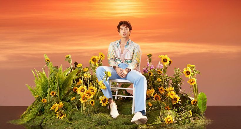 Tuấn Trần diễn vai "con nhà nghèo" nhưng toàn dùng style đồ hiệu!