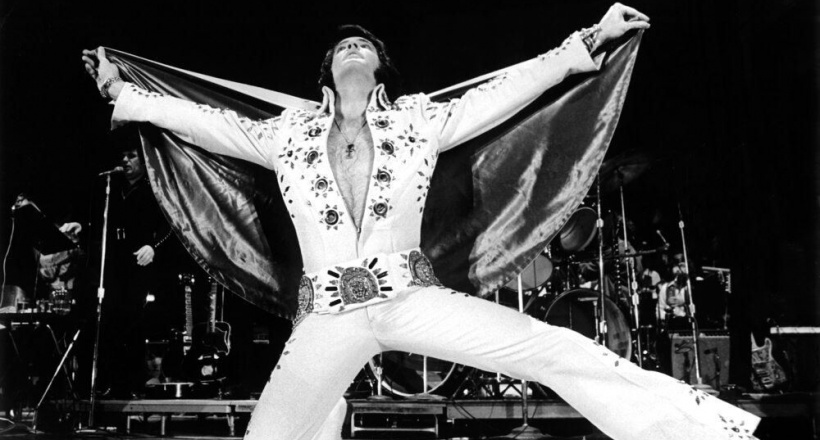 Huyền thoại Elvis Presley lên phim, với trang phục từ Prada thiết kế